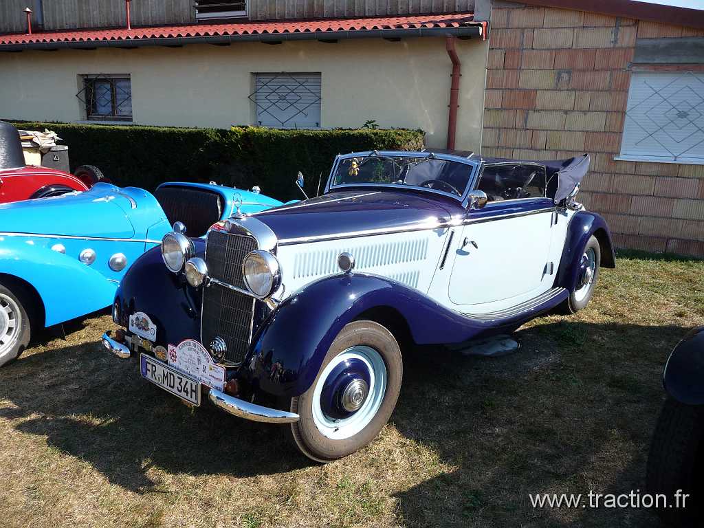 2011_rustenhart (110).jpg - 02/10/2011 - 68740 RUSTENHART 31ème Randonnée Internationale des Vendanges - MERCEDES BENZ W 143 Cabriolet - 1936